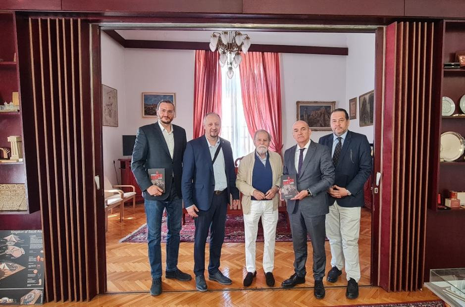 Ambasador Diego Arria posjetio Univerzitet u Sarajevu