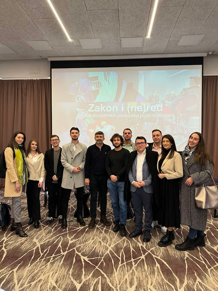 Zakon i (ne)red