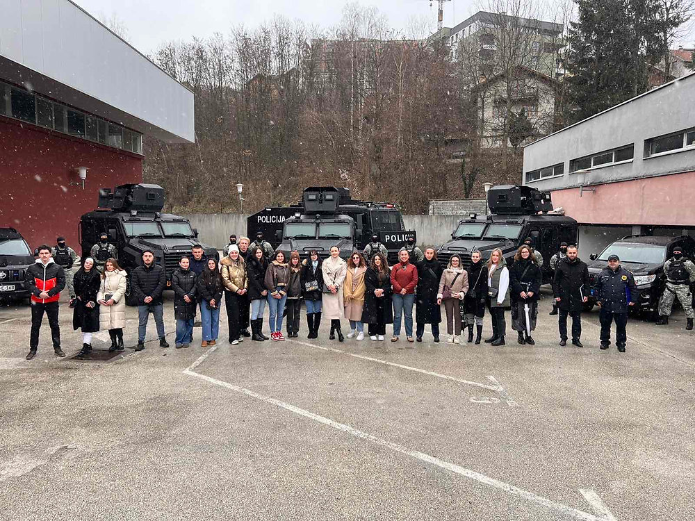 Upoznavanje sa policijskom praksom: studentima Fakulteta za kriminalistiku, kriminologiju i sigurnosne studije